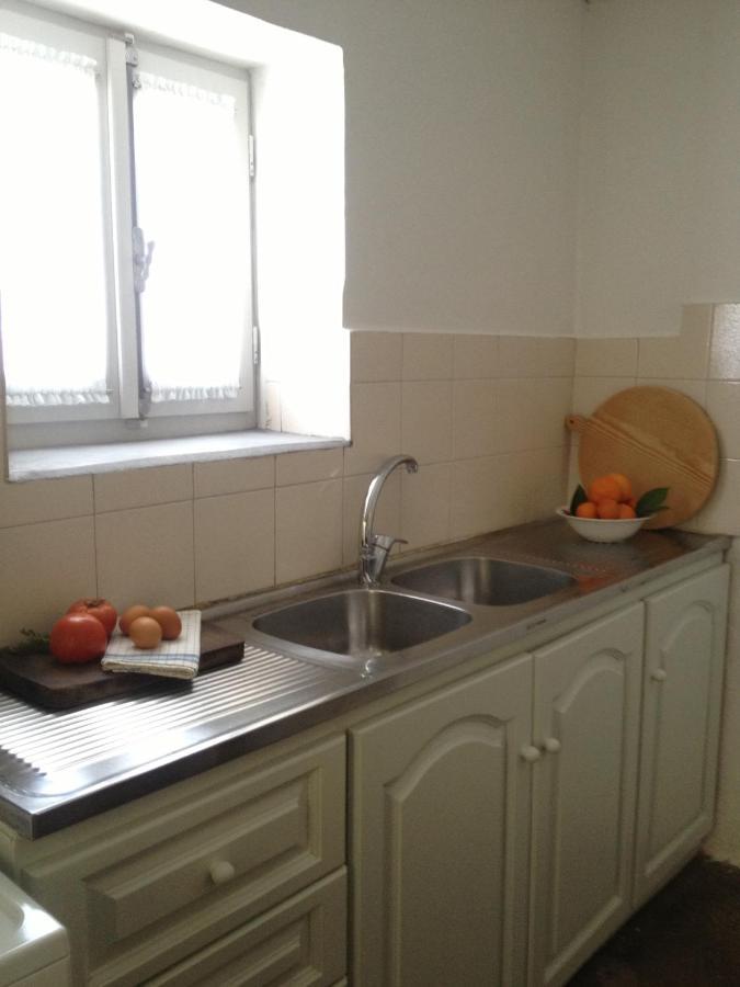 Corinth Aνεξάρτητη Παραδοσιακή Πέτρινη Κατοικία מראה חיצוני תמונה